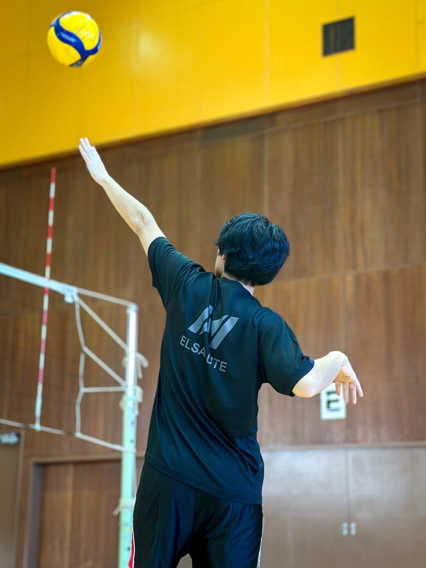 BACK LOGO T-SHIRTS