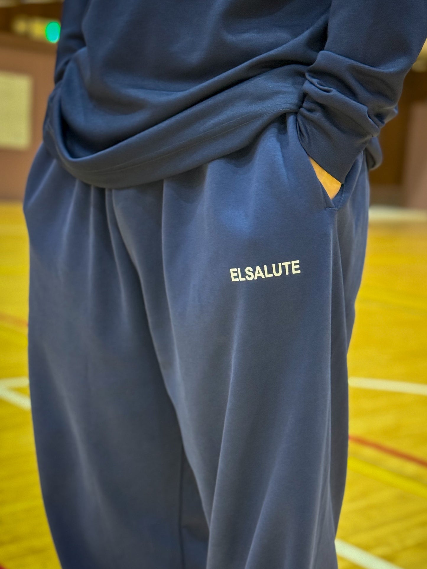 SWEAT PANTS