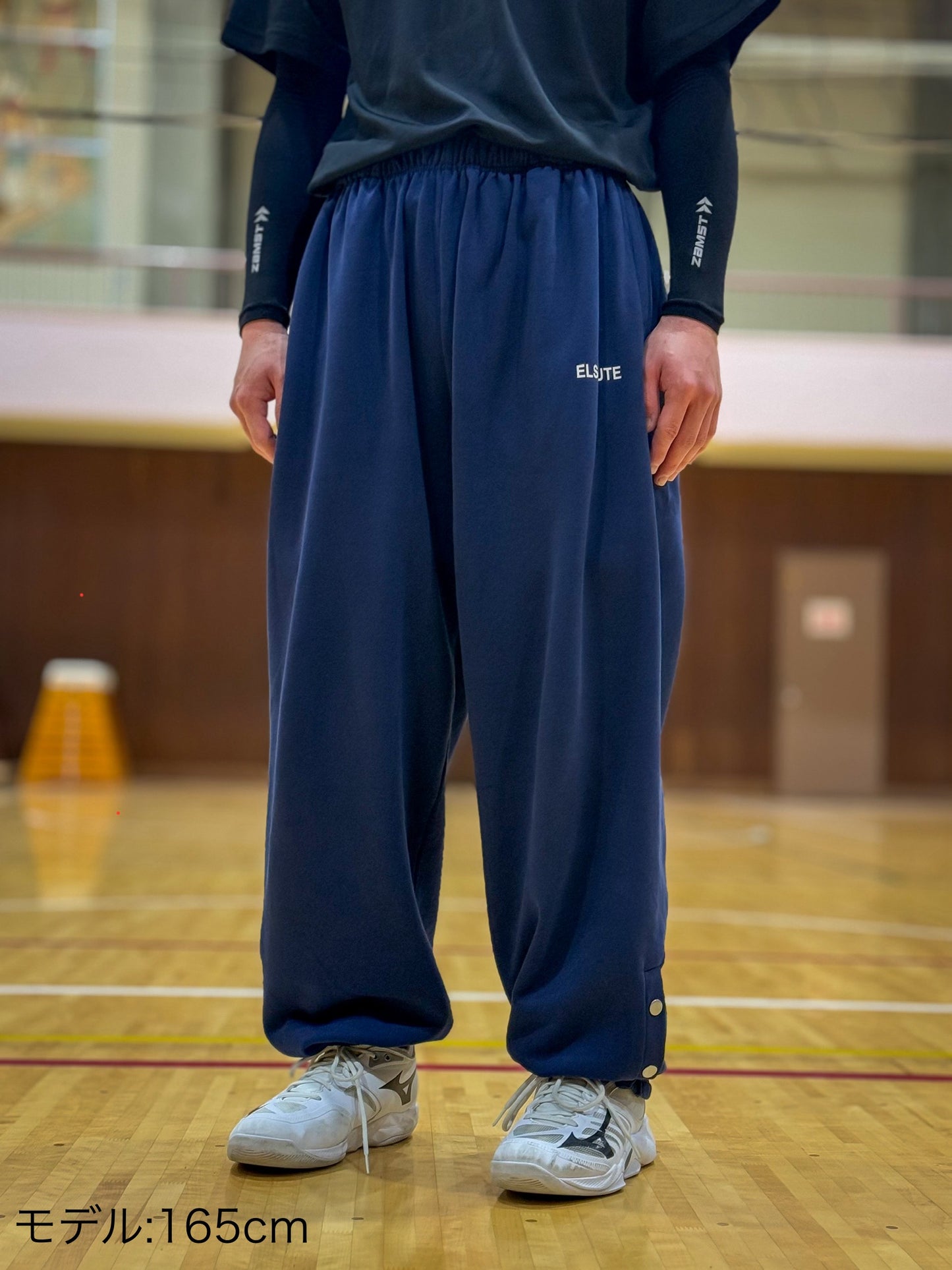 SWEAT PANTS