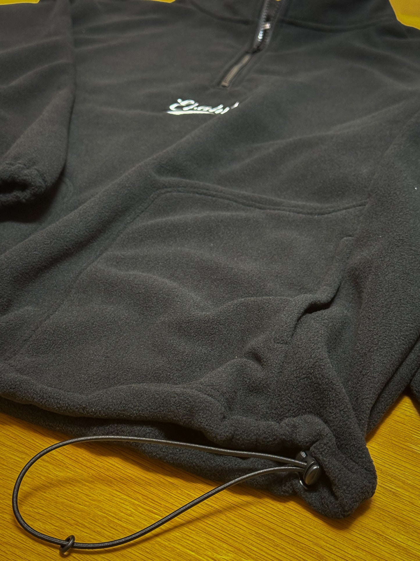 CURSIVE HALF ZIP FLEECE