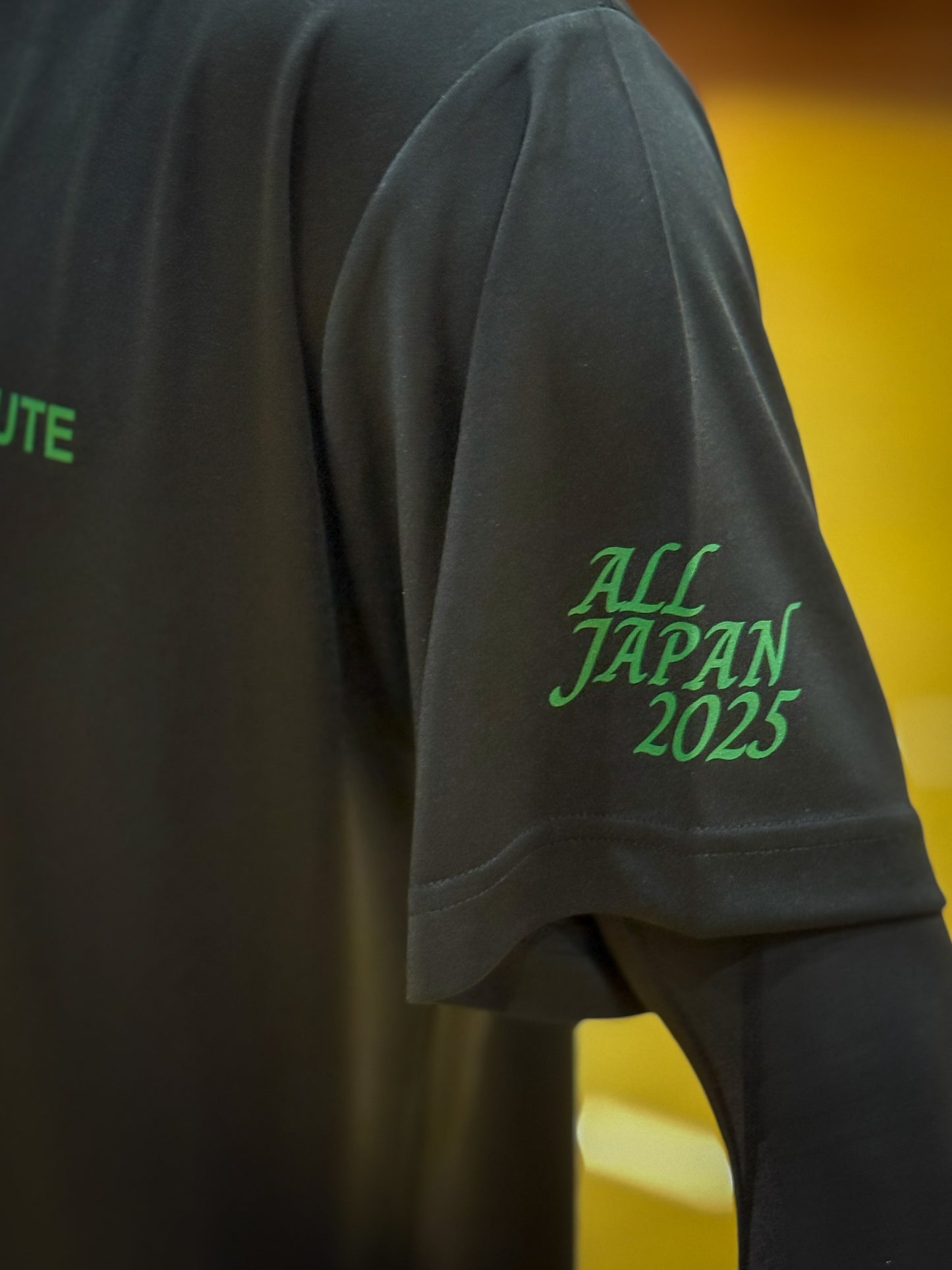 【限定】BACK LOGO T-SHIRTS