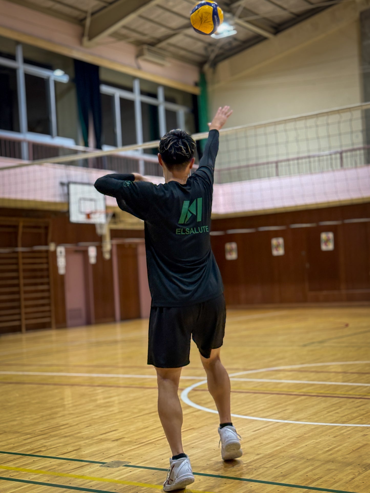 【限定】BACK LOGO T-SHIRTS