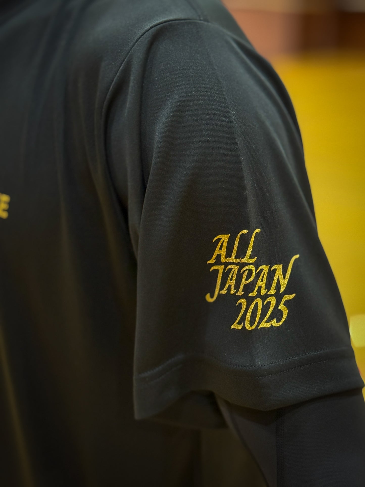 【限定】BACK LOGO T-SHIRTS