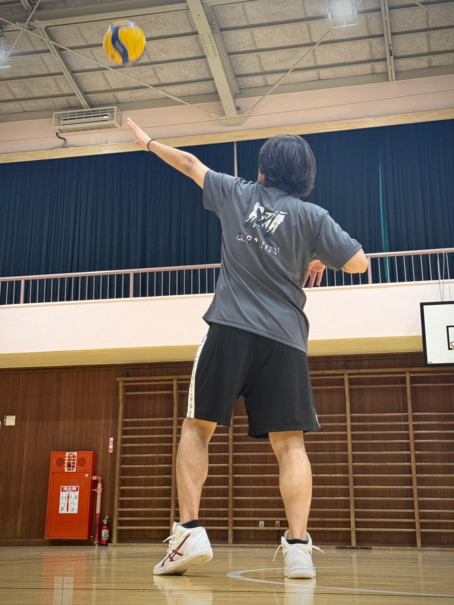 【全中限定】PEACE BACK LOGO T-SHIRTS