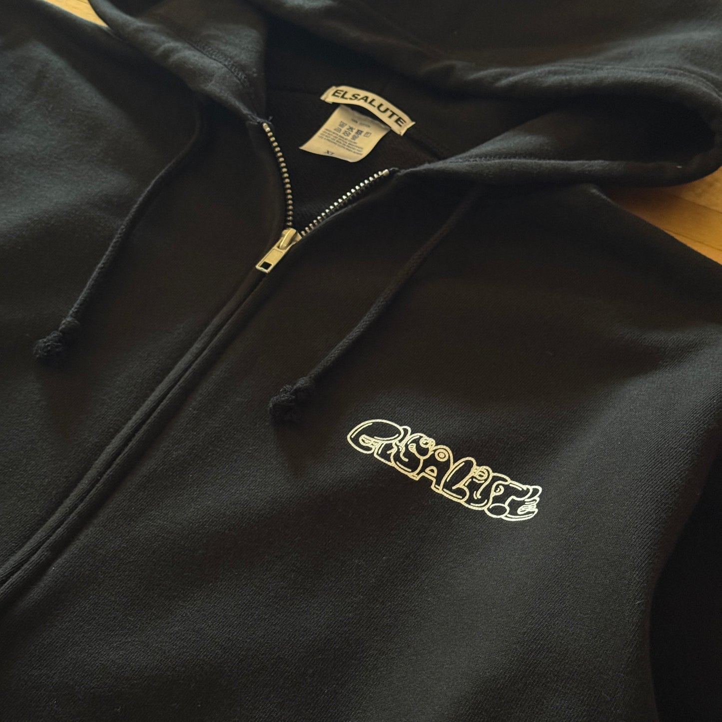 CHARACTER LOGO ZIPUP HOODIE