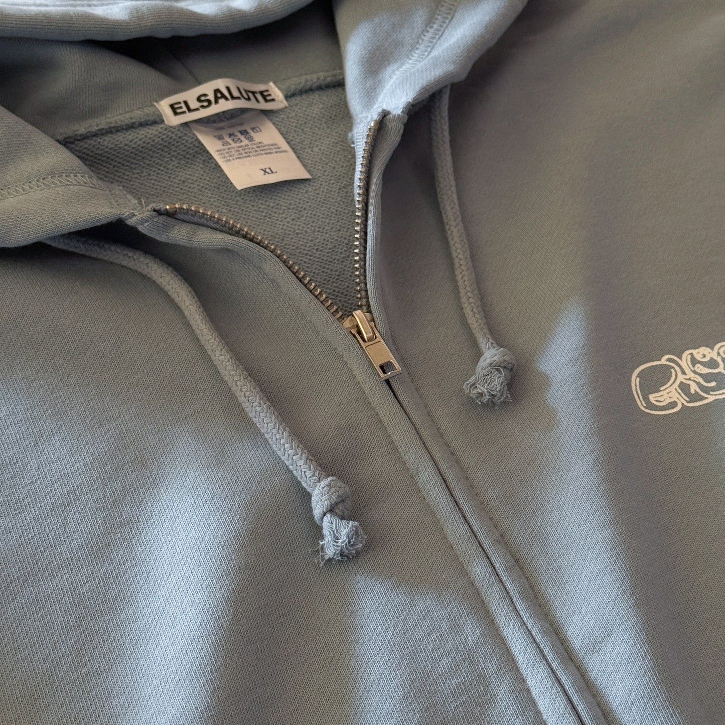 CHARACTER LOGO ZIPUP HOODIE