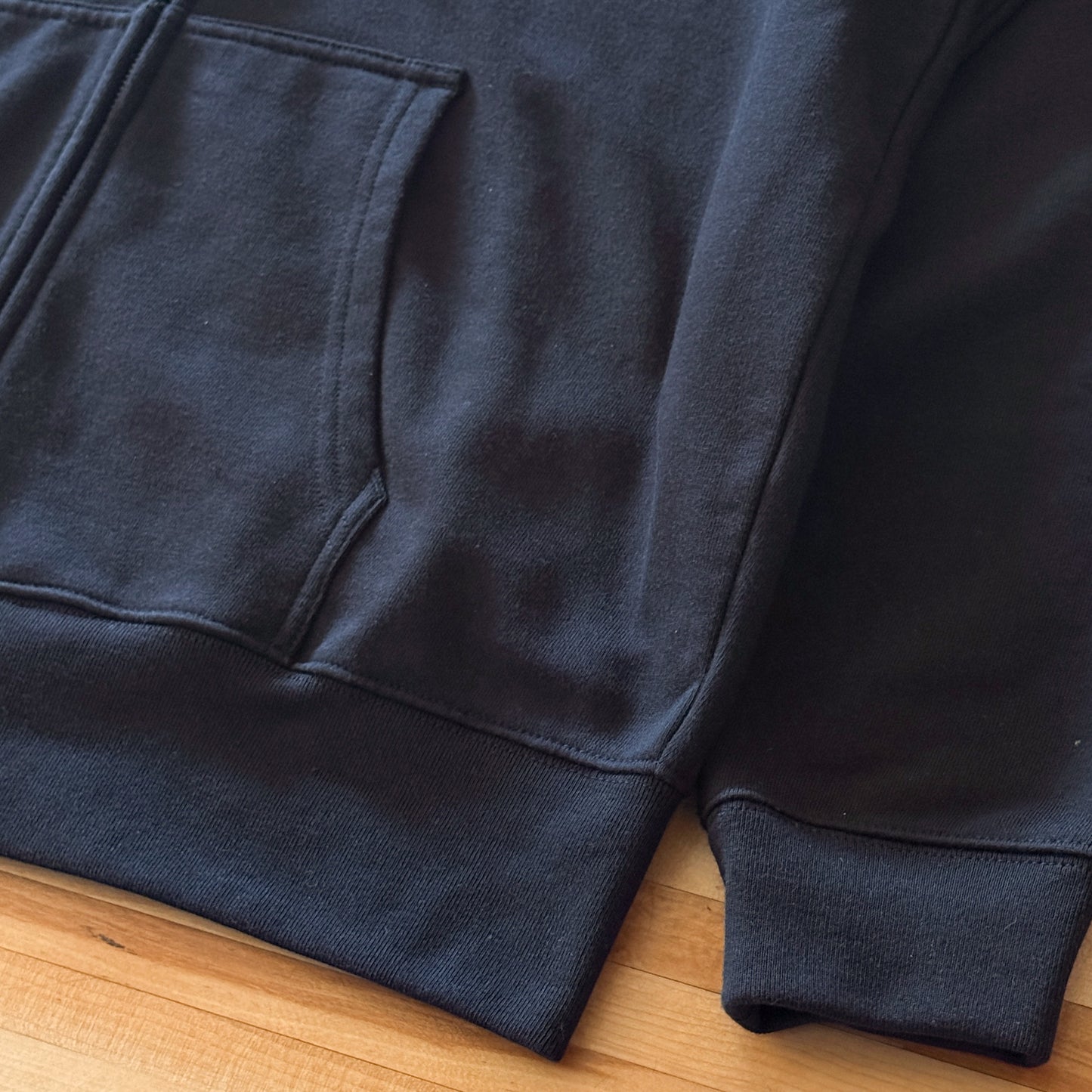 CHARACTER LOGO ZIPUP HOODIE