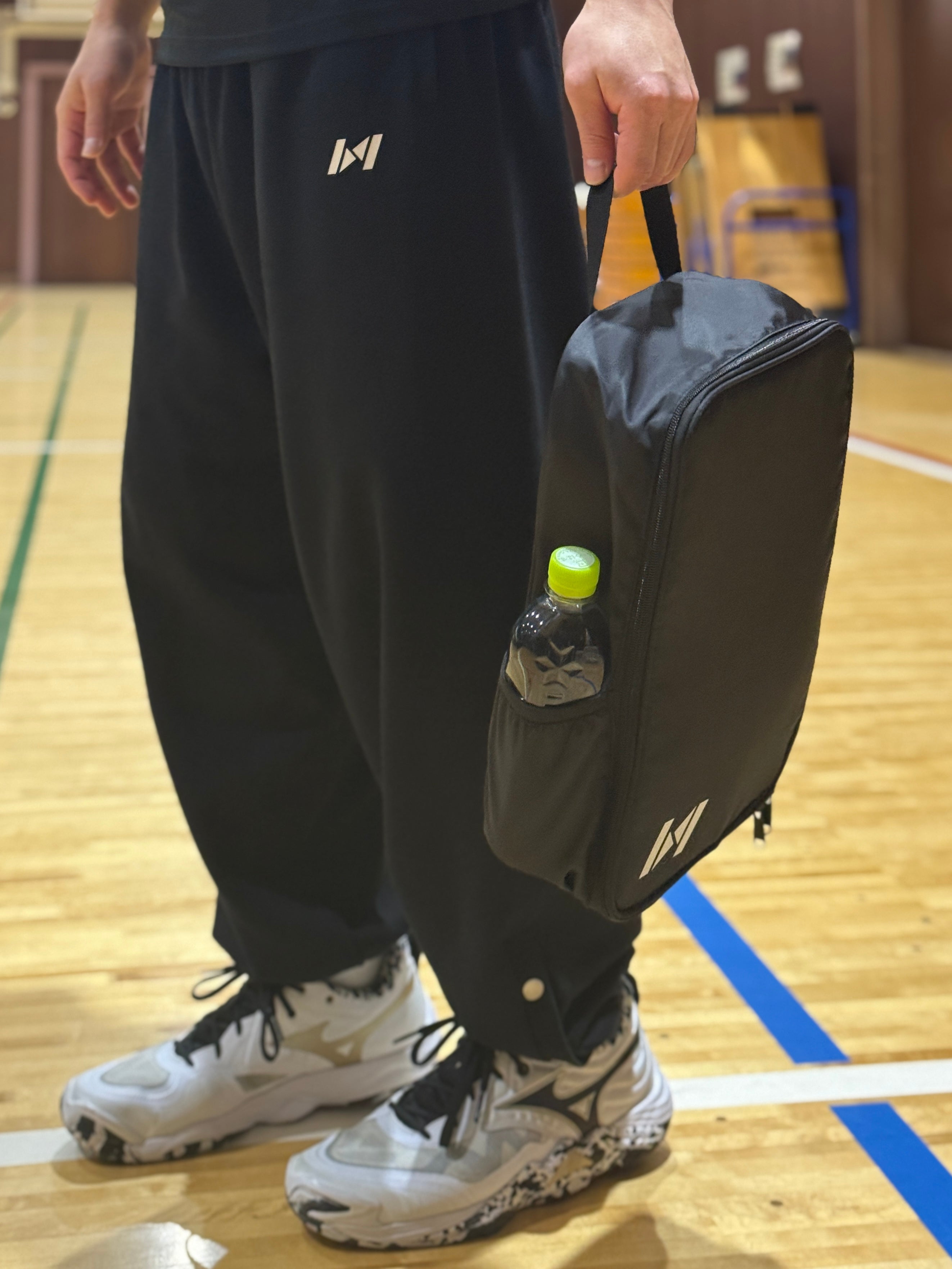 SHOES CASE – BeeQuick