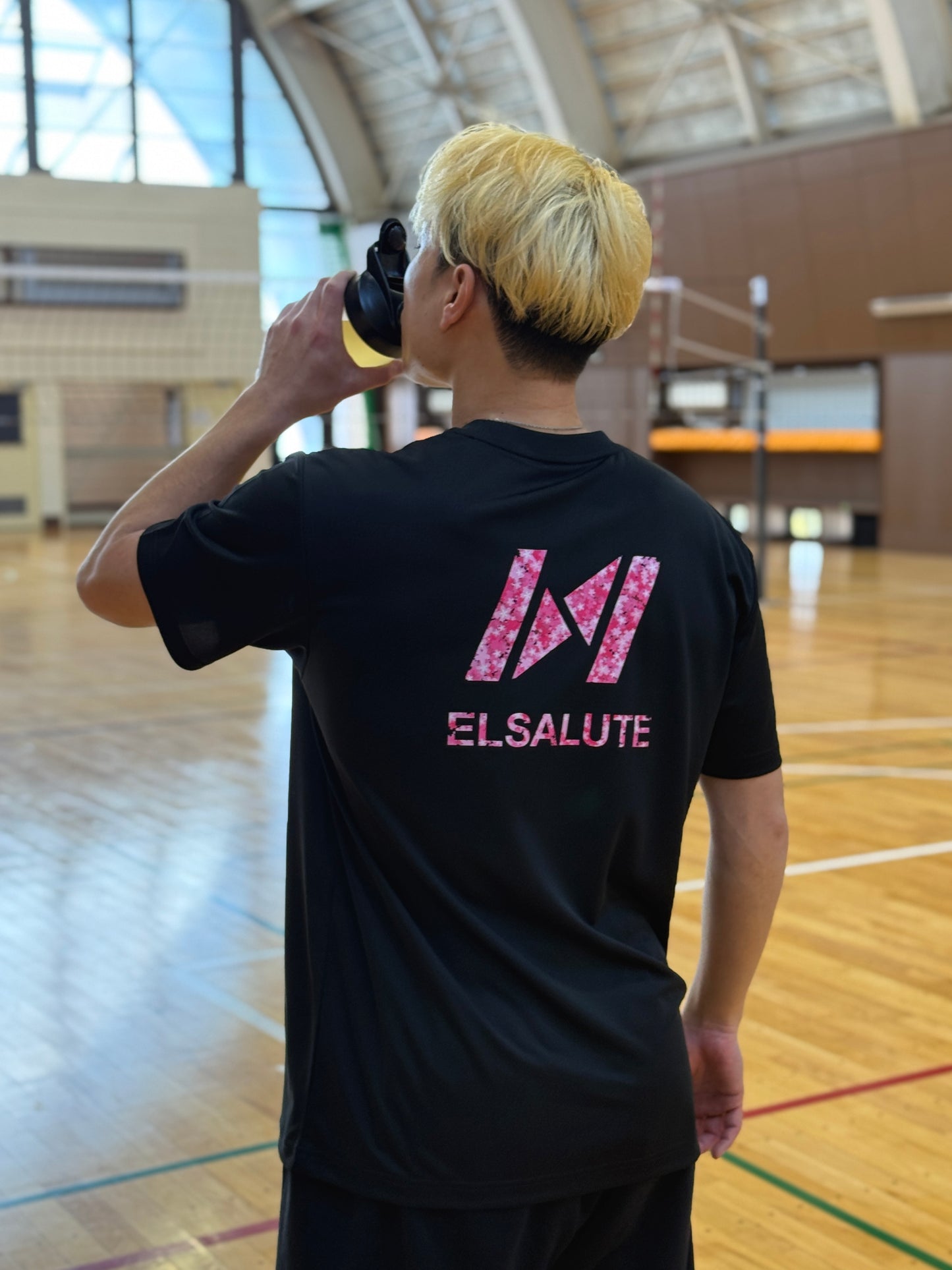 BACK LOGO T-SHIRTS (サクラ)